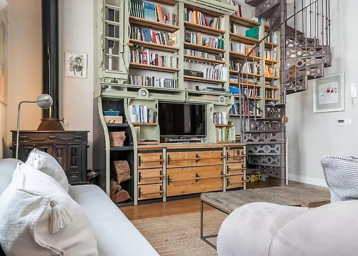아파트 Penthouse In Restored C19th 세비야