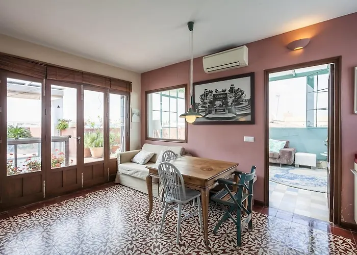 Penthouse In Restored C19th * 세비야